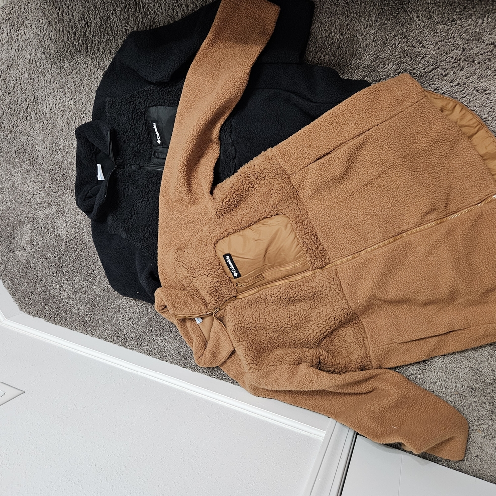 Columbia Black and Tan Fleece Jackets